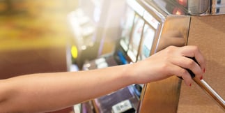 Gli italiani scommettono con la testa: "Meno di 1 su 10 è aperto al rischio"