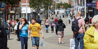 Casinos Battle to Open in Empty High Street Shops