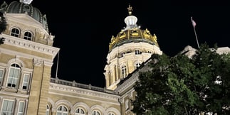 Iowa Lawmakers Fast-Track Bill to Block Cedar Rapids Casino Plan