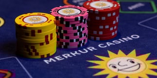 UK Casinos Plan Easter Poker Events as Charity Tournament Launches in Aberdeen