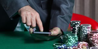 Casinò online, la soglia dell’attenzione si abbassa: pochi secondi per trattenere i giocatori