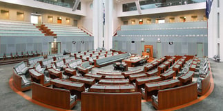 Albanese Vows to Pass Gambling Reforms as Nationals MP Slams Bill