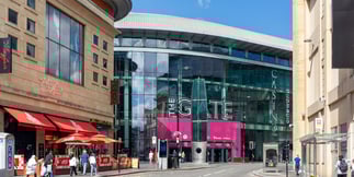 Newcastle, ex detenuto aggredisce un lavoratore del casinò con una bottiglia di vodka