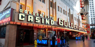 Las Vegas, svolta epocale: il Golden Gate diventa il primo casinò virtuale