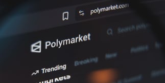 Google vieta i prediction market dal Chrome Web Store. Nel mirino Polymarket e Kalshi
