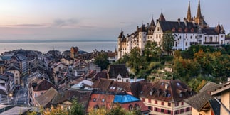 Svizzera, blitz nei locali clandestini e bufera sul casinò di Neuchâtel