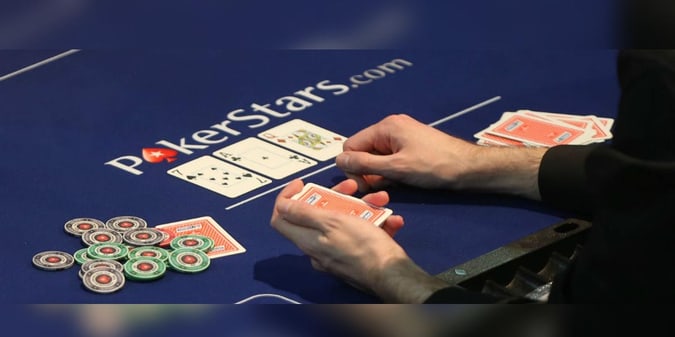 Diventa un maestro del poker online: strategie e trucchi per vincere