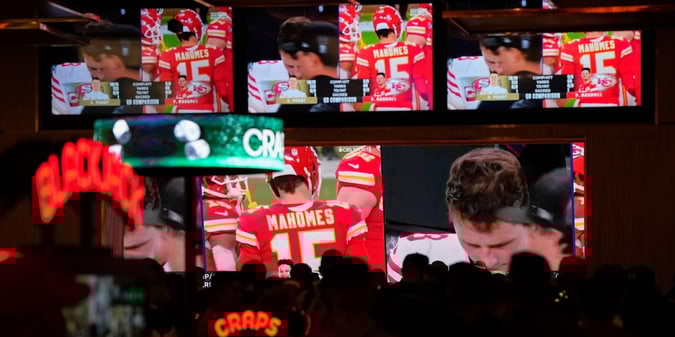 Nevada Sportsbooks Report Record Super Bowl Handle, Mediocre Hold