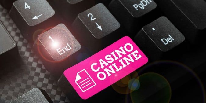 Come Valutiamo i Casinò, i Giochi e Altri Prodotti