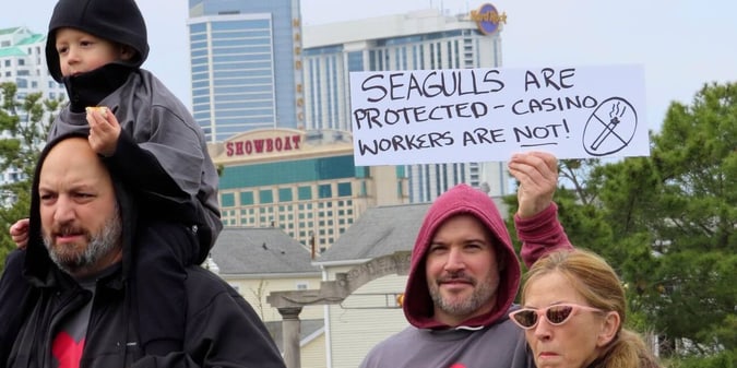Atlantic City Casino Workers Undeterred After Smoking Ban Defeat in Court