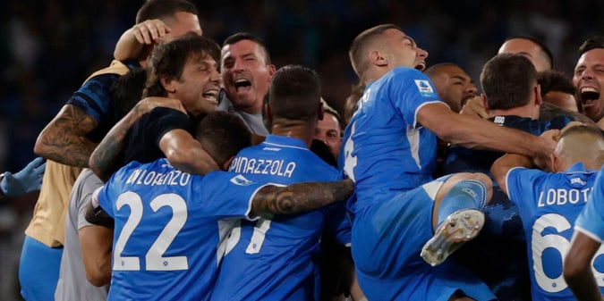 Sosta Serie A, c'è l'Italia. Napoli in vetta, ma i bookies restano scettici