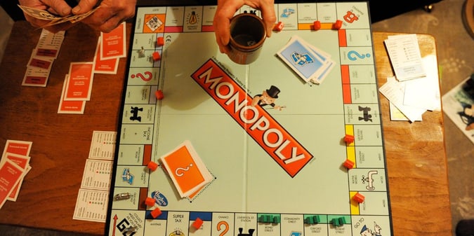 I giochi tradizionali di Natale: dai classici intramontabili alle sfide online