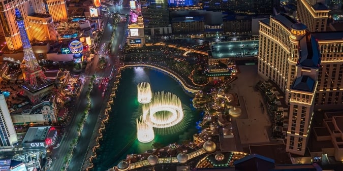 Conventions Lift Las Vegas Visitation for Second Straight Month as Baccarat, Sports Betting Surge