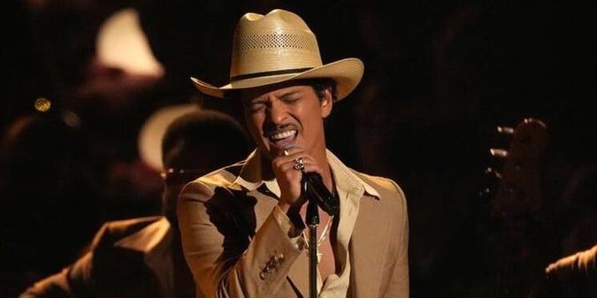 MGM Resorts to Sponsor Bruno Mars’ 2026 ‘The Romantic’ Tour