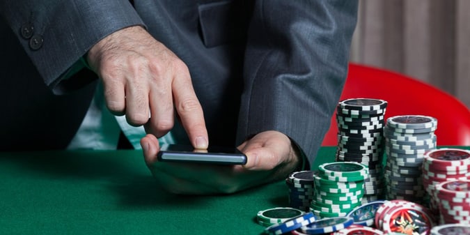 Casinò online, la soglia dell’attenzione si abbassa: pochi secondi per trattenere i giocatori