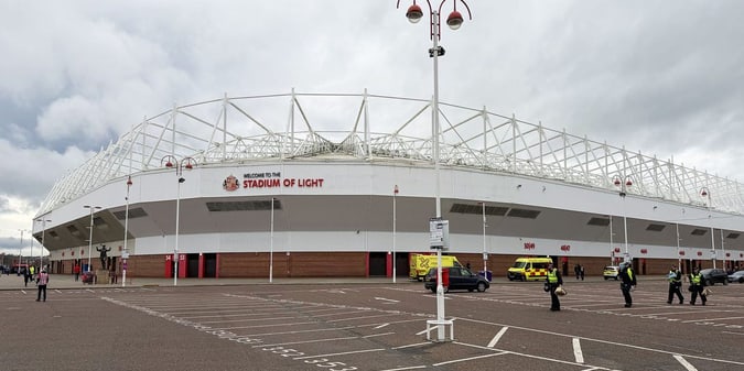 Sunderland Signs Unlicensed Crypto Casino Shuffle as Shirt Sleeve Sponsor