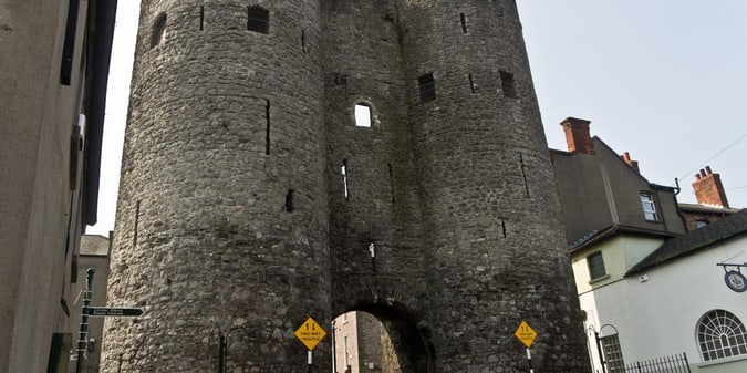 Paddy Power Set to Close Drogheda Betting Shop, Six Jobs at Risk