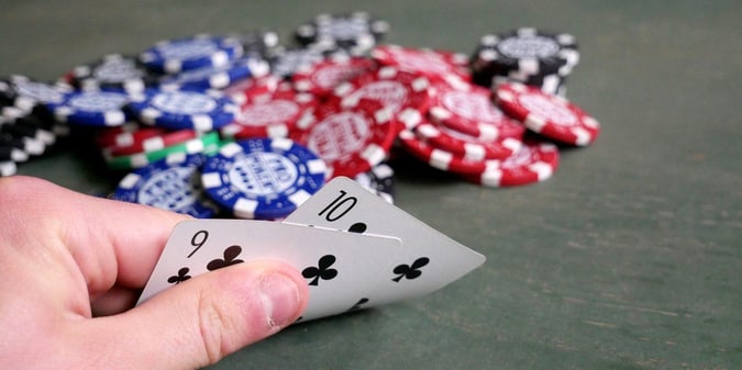 Tonybet Adds Poker to Its Irish Platform Alongside Sports Betting and Casino