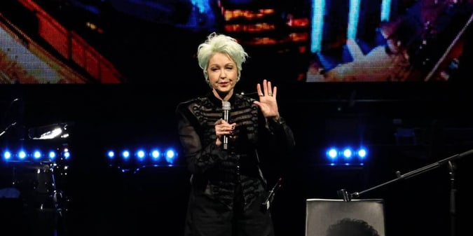 Cyndi Lauper Claps Back at Heckler During Caesars Palace Residency Debut