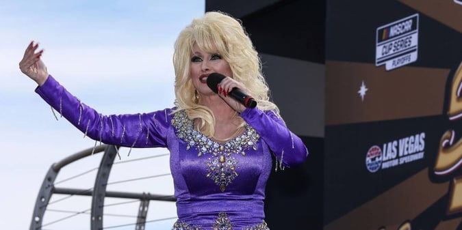 Dolly Parton Calls Off Her Las Vegas Residency Due to Health Issues