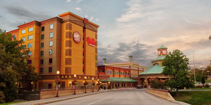 Two Charged in $1.2 Million Armed Robbery at Isle of Capri Casino in Missouri
