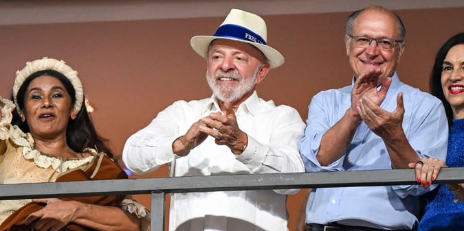 Brasile, Lula rilancia: "Se dipende da me, chiudiamo le piattaforme di gioco online"