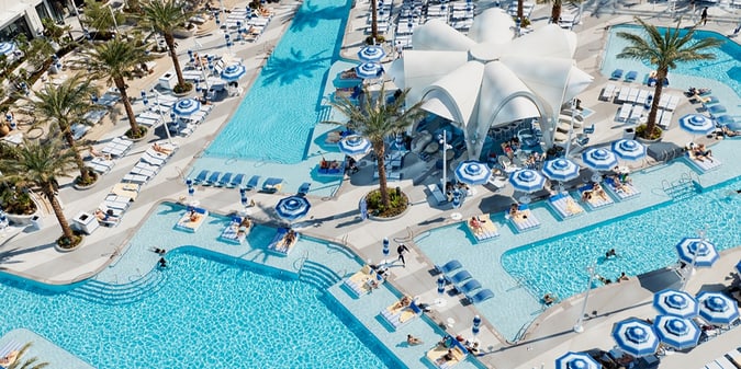 Fontainebleau Las Vegas Rolls Out Poolside Movies and New Resort Deals