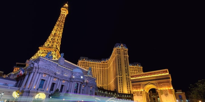 Au Revoir, Purse Snatcher: Woman Arrested in Paris Casino Sting Had 44 Hotel Room Keys in Backpack