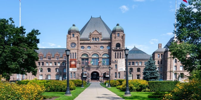 Ontario Liberals Introduce Bill to Ban Online Casino Ads