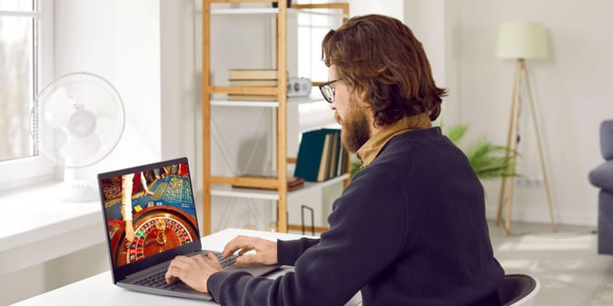 Guida alla roulette online: regole base, varianti e strategie vincenti