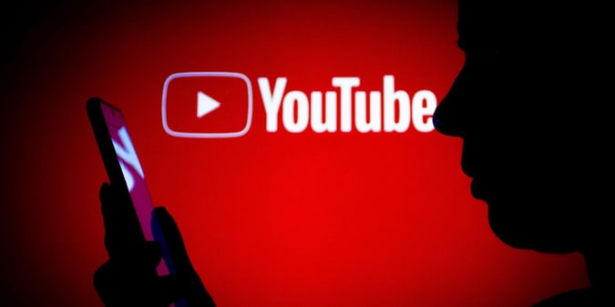 YouTube mette un freno al gambling digitale: stop a skin e NFT