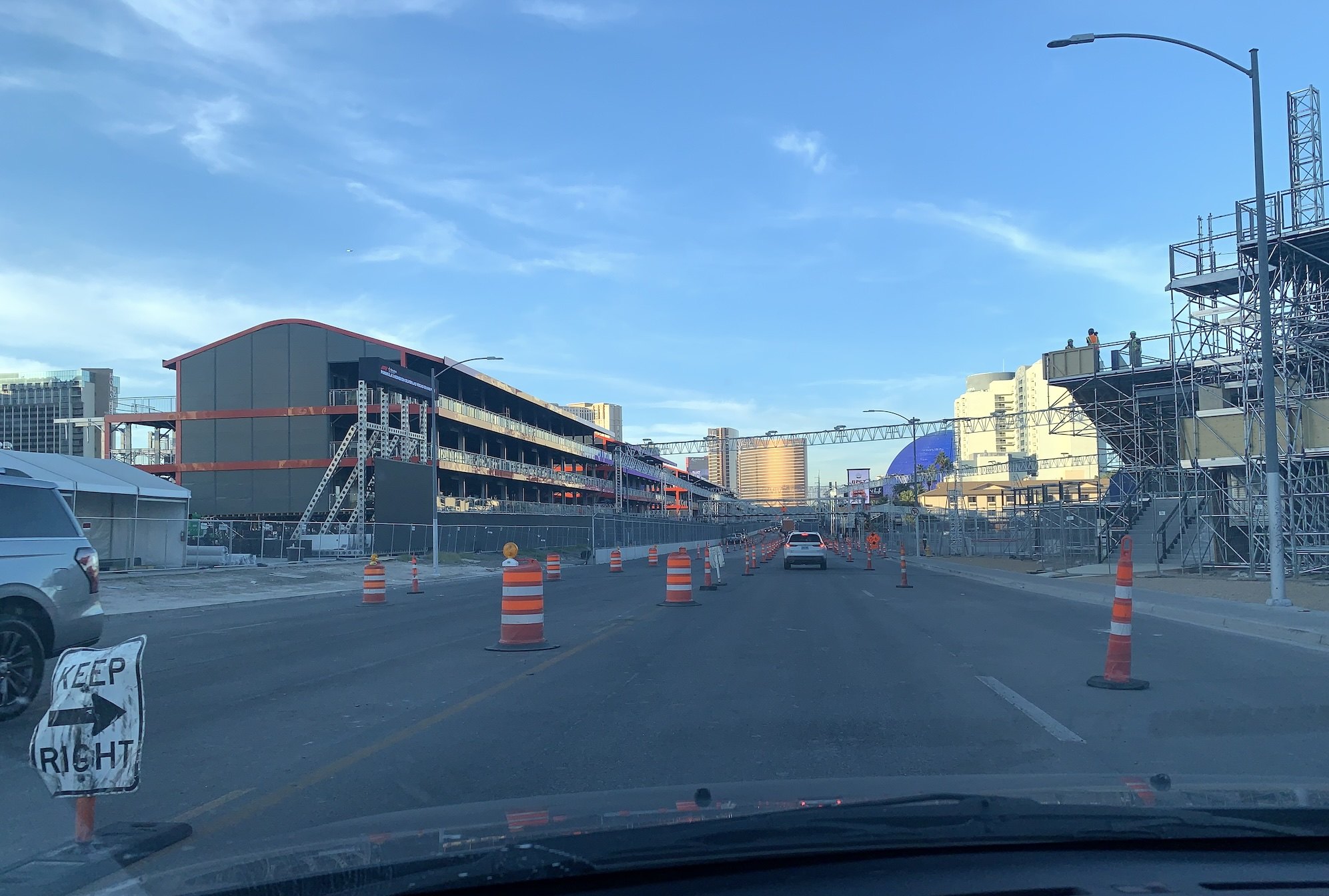 Cars on Koval part of the F1 track