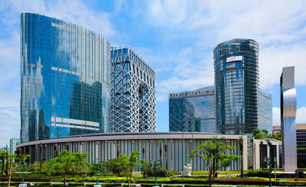 City of Dreams Macau Casino Review - Casinos.com