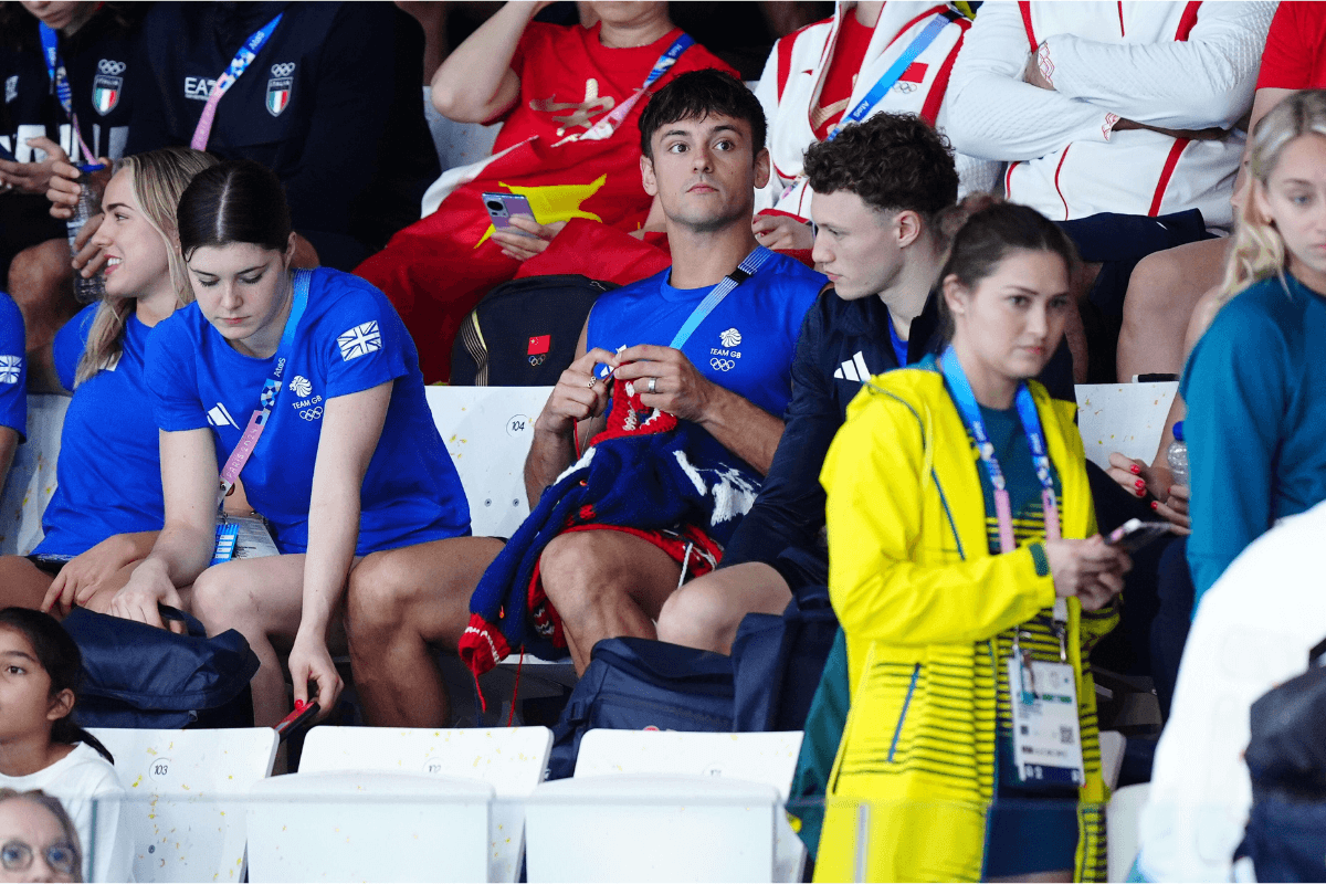 Tom Daley knitting at Paris 2024 Games