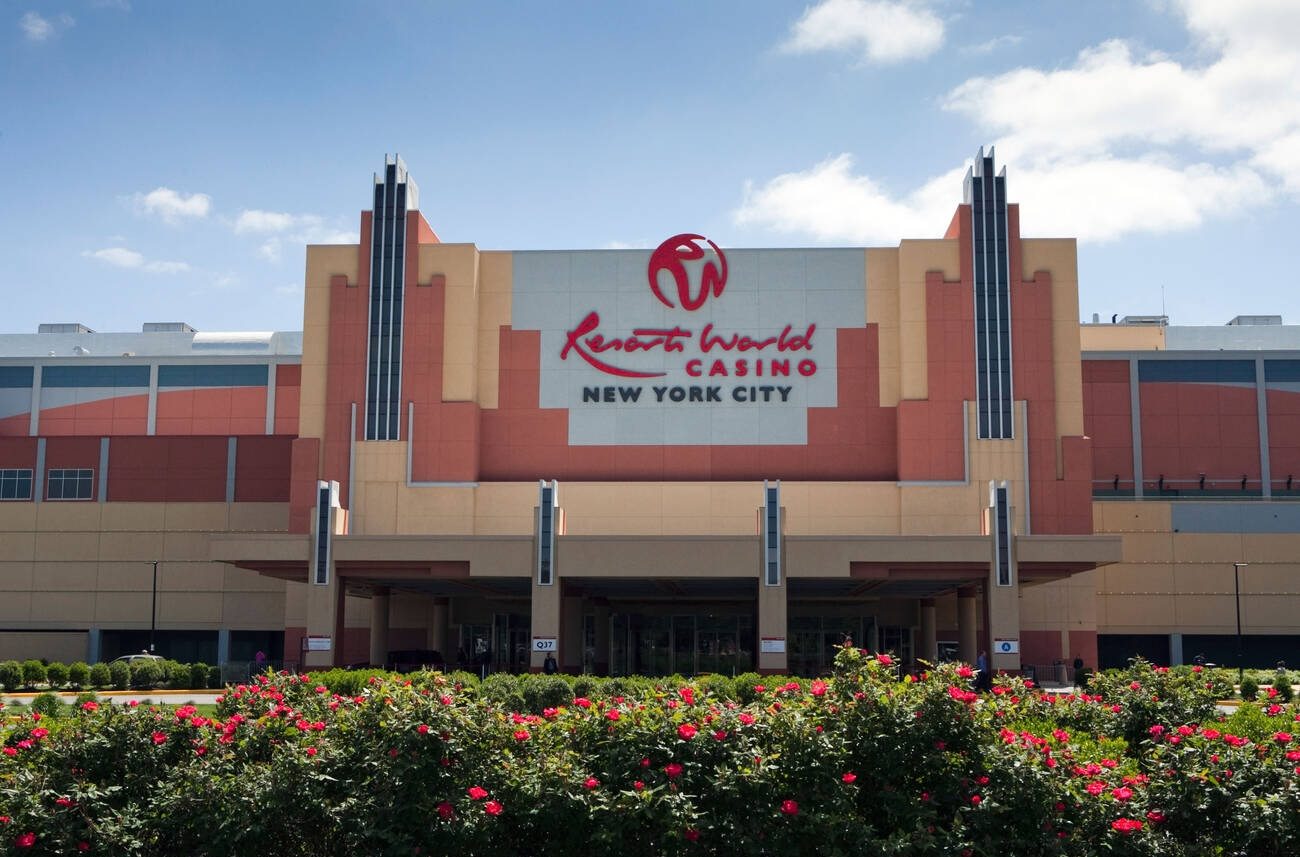 Rendering of expanded Resorts World NYC at Aqueduct