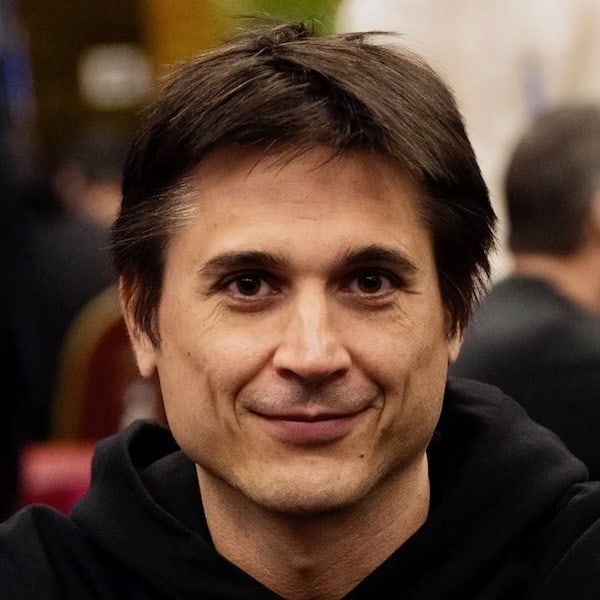 Artem copy