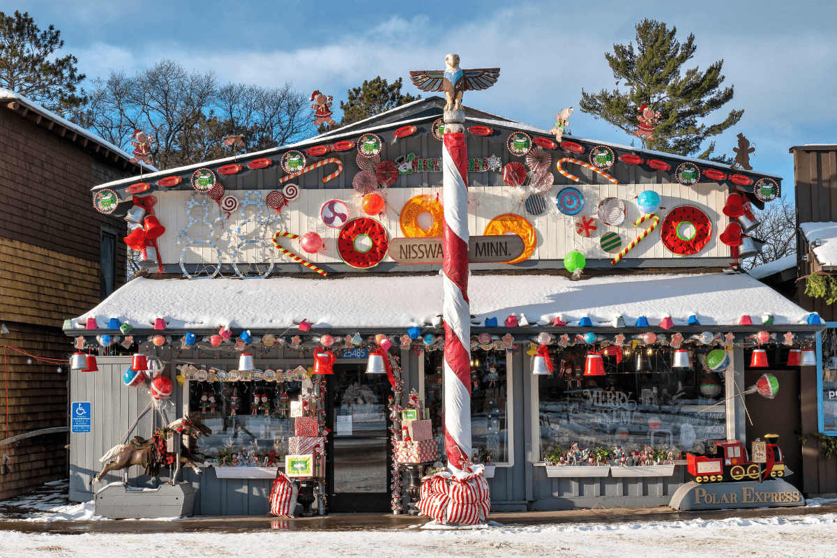 Store front decorated for Christmas