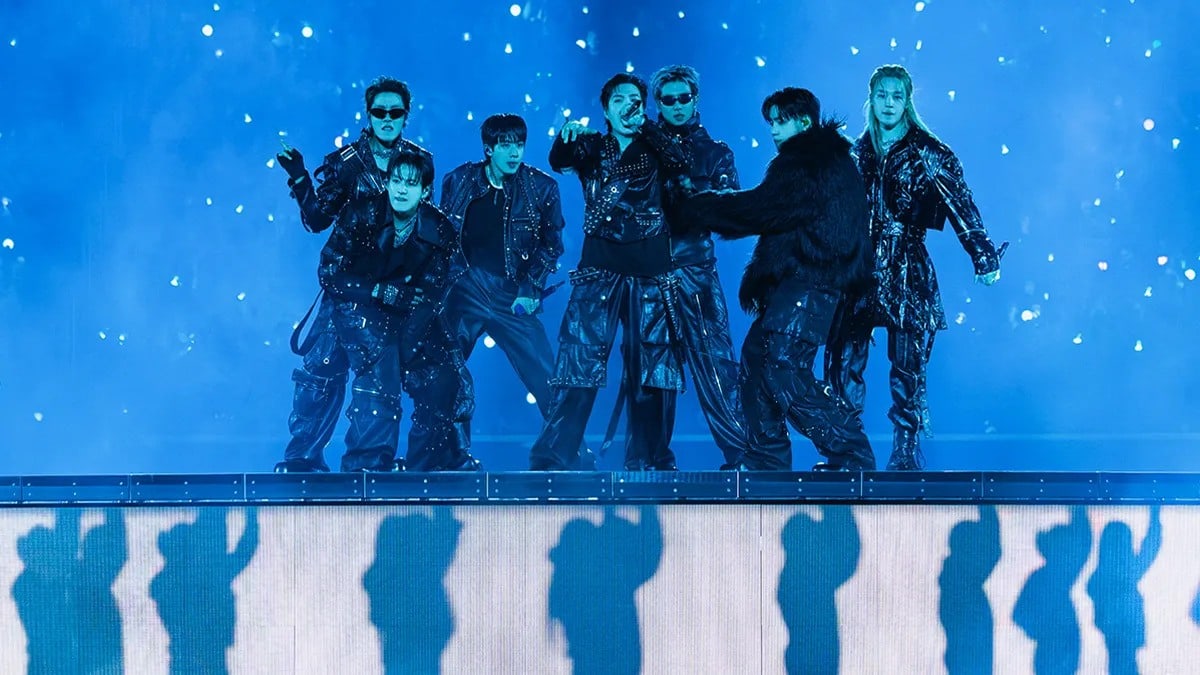 All members of BTS (J-Hope, V, Jin, SUGA, RM, Jungkook, and Jimin) perform at Allegian Stadium