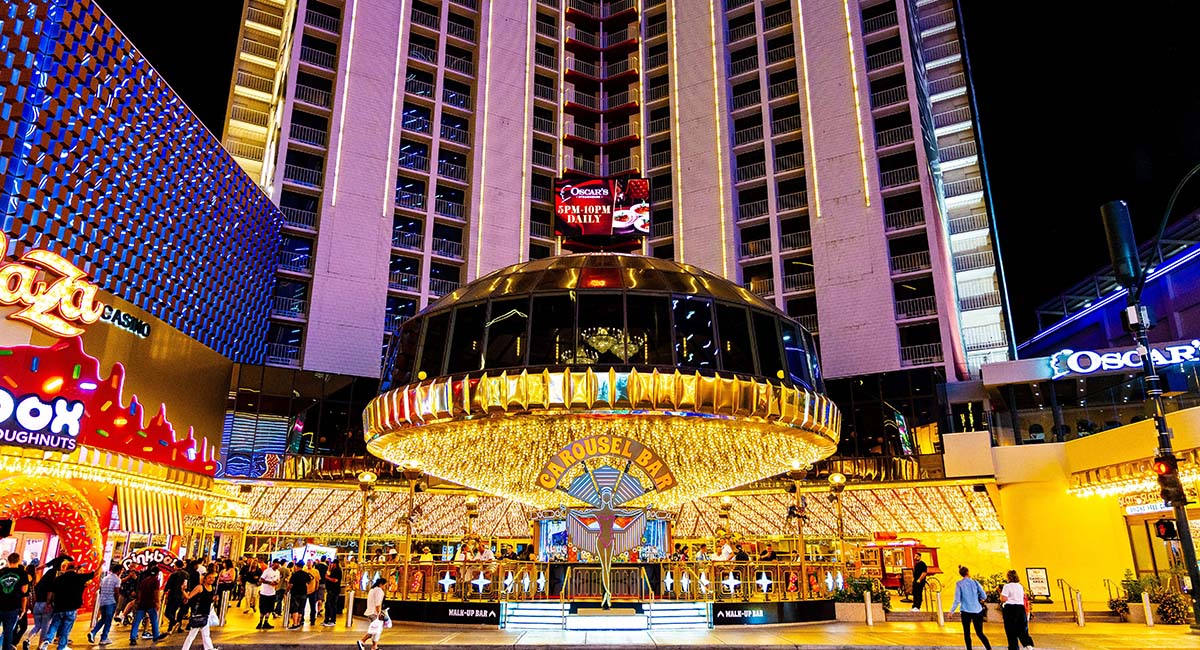 Plaza Las Vegas Review for {{ "now"|date("F Y") }}