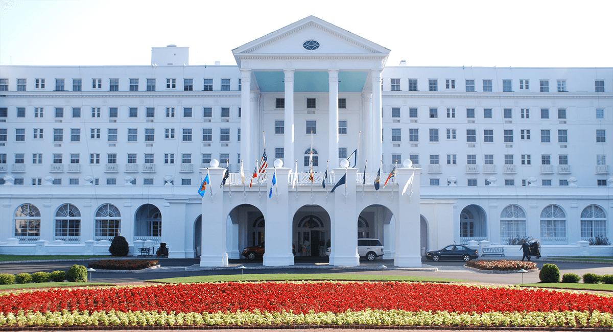 The Casino Club at The Greenbrier Review for {{ "now"|date("F Y") }}