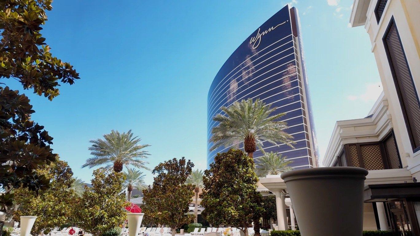 Pic taken at Encore Las Vegas of outdoor pool area and Wynn hotel tower